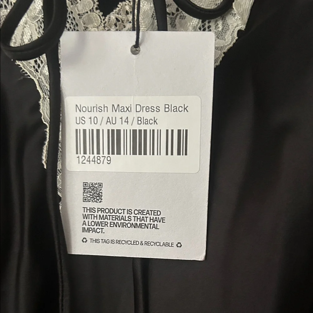 NWT Black and Cream Lace Maxi Dress - Picture 8 of 10